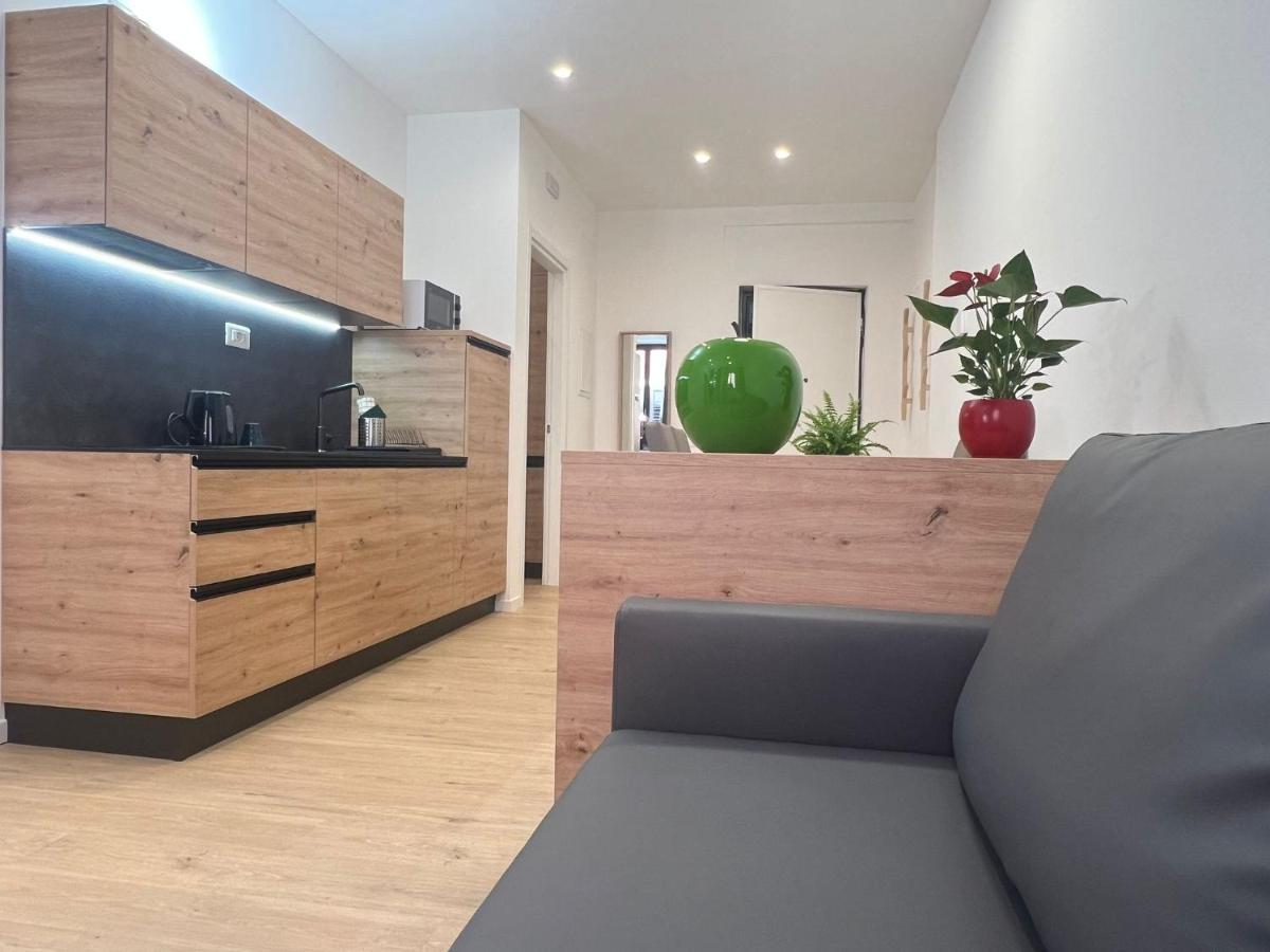Apartamento Yugogo Mazzini 41 - Bilocale Trento Centro Exterior foto