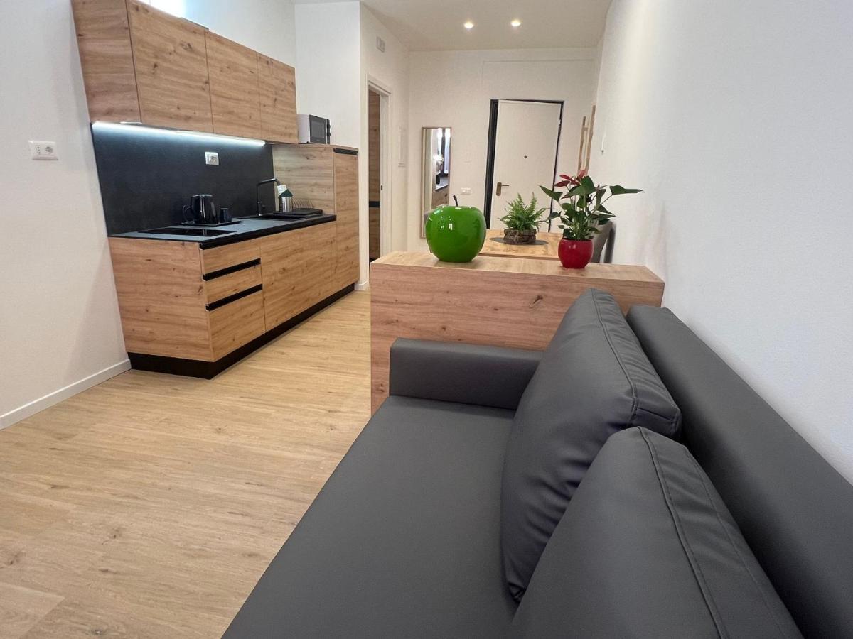 Apartamento Yugogo Mazzini 41 - Bilocale Trento Centro Exterior foto