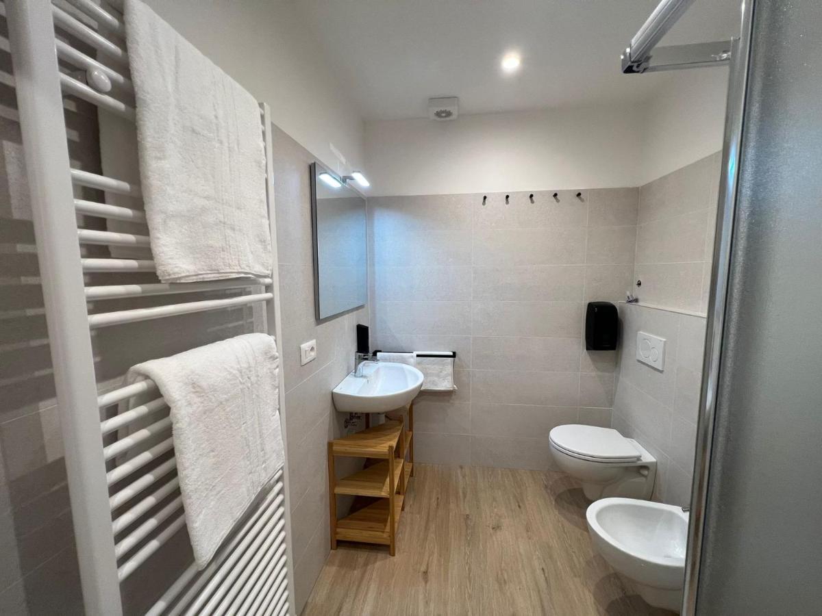 Apartamento Yugogo Mazzini 41 - Bilocale Trento Centro Exterior foto
