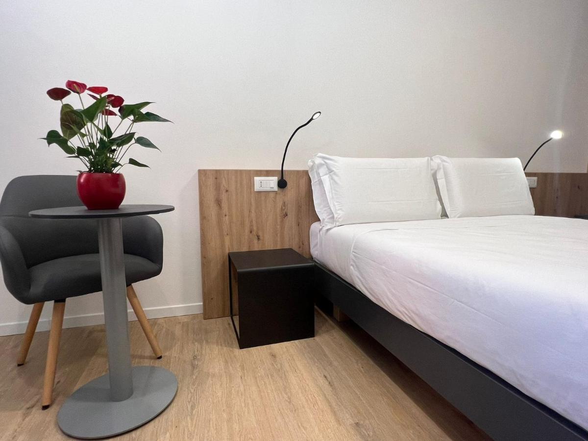 Apartamento Yugogo Mazzini 41 - Bilocale Trento Centro Exterior foto